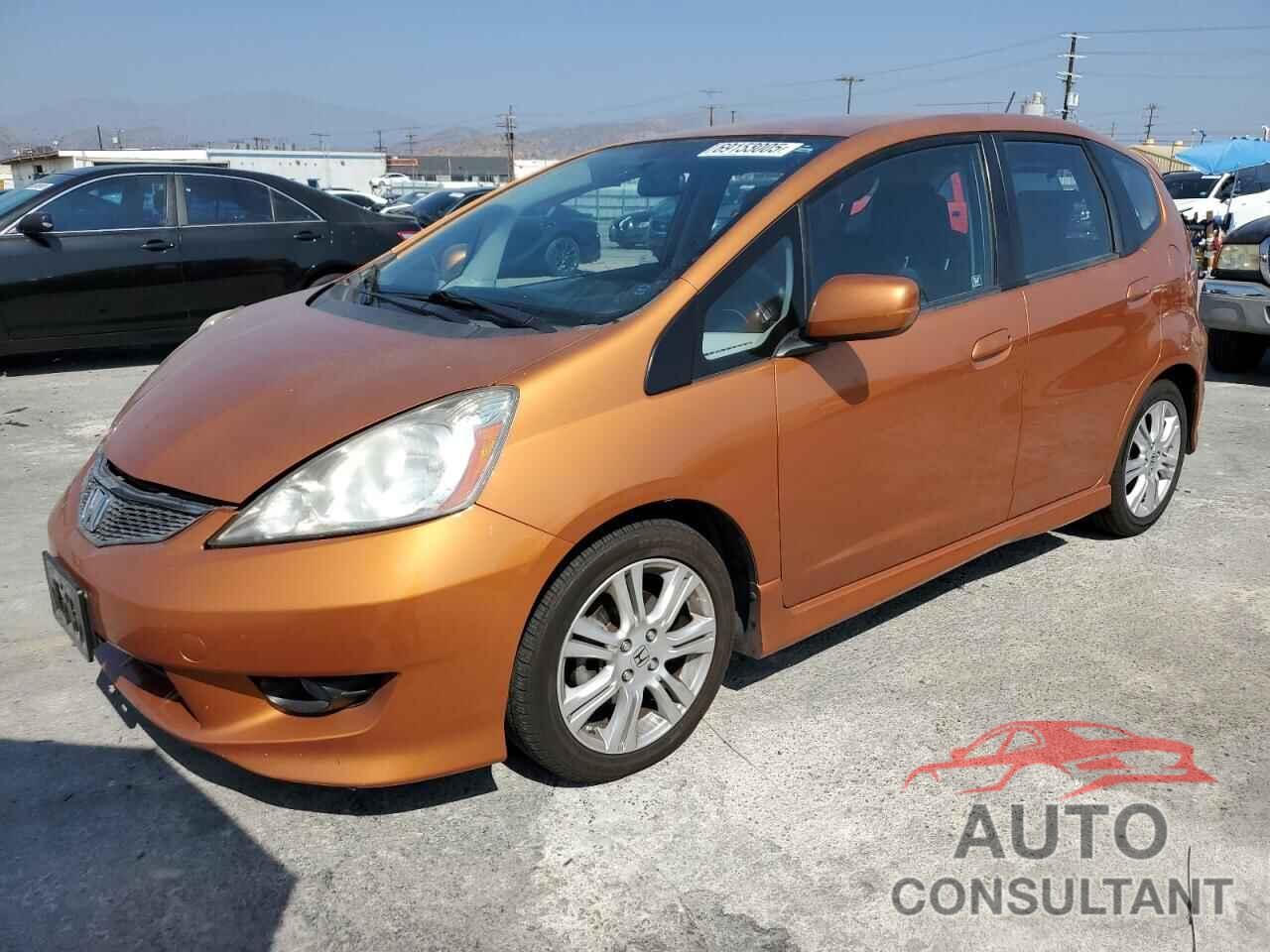 HONDA FIT 2011 - JHMGE8H56BS008950