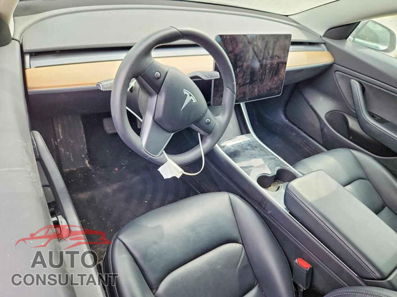 TESLA MODEL 3 2019 - 5YJ3E1EA5KF421089