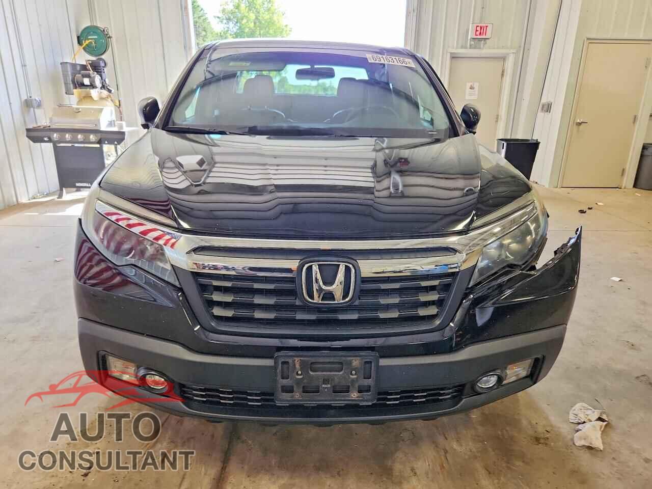 HONDA RIDGELINE 2017 - 5FPYK3F61HB018747
