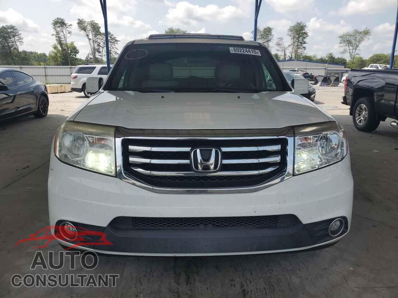 HONDA PILOT 2015 - 5FNYF3H34FB030498