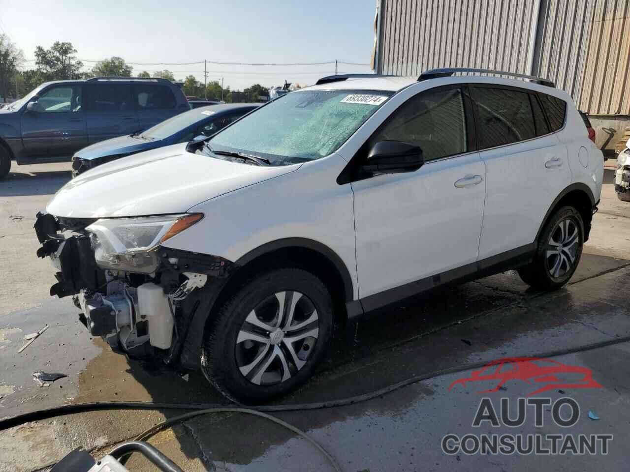 TOYOTA RAV4 2018 - JTMBFREV7JJ250959