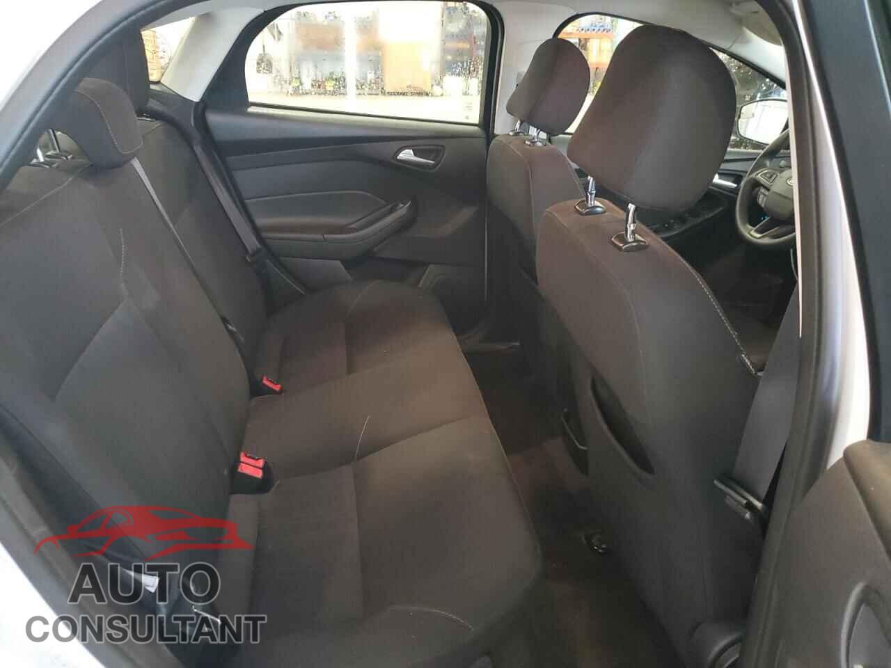 FORD FOCUS 2016 - 1FADP3F29GL310962