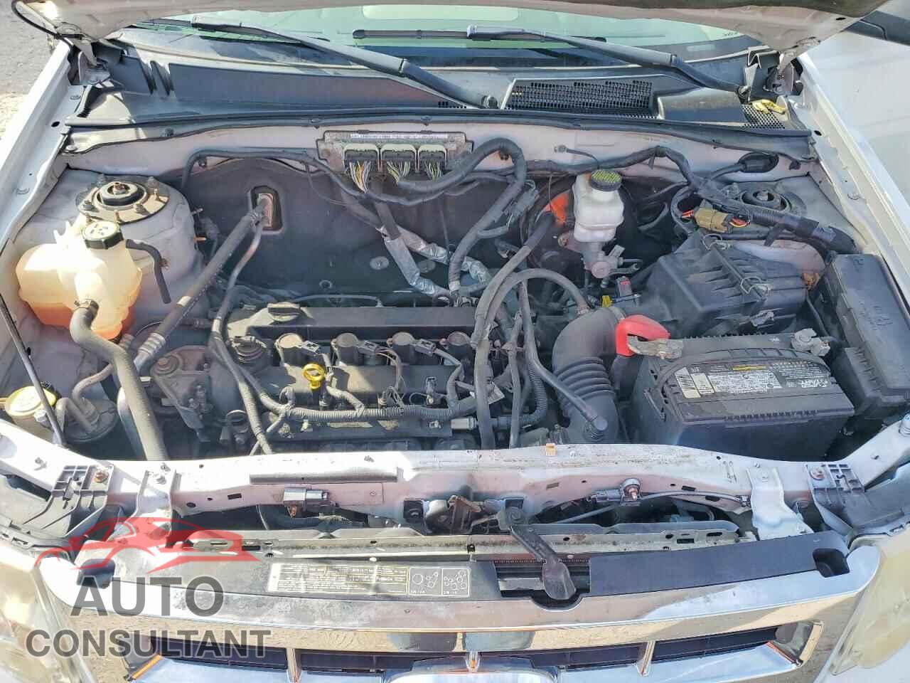 FORD ESCAPE 2011 - 1FMCU9C75BKB84689