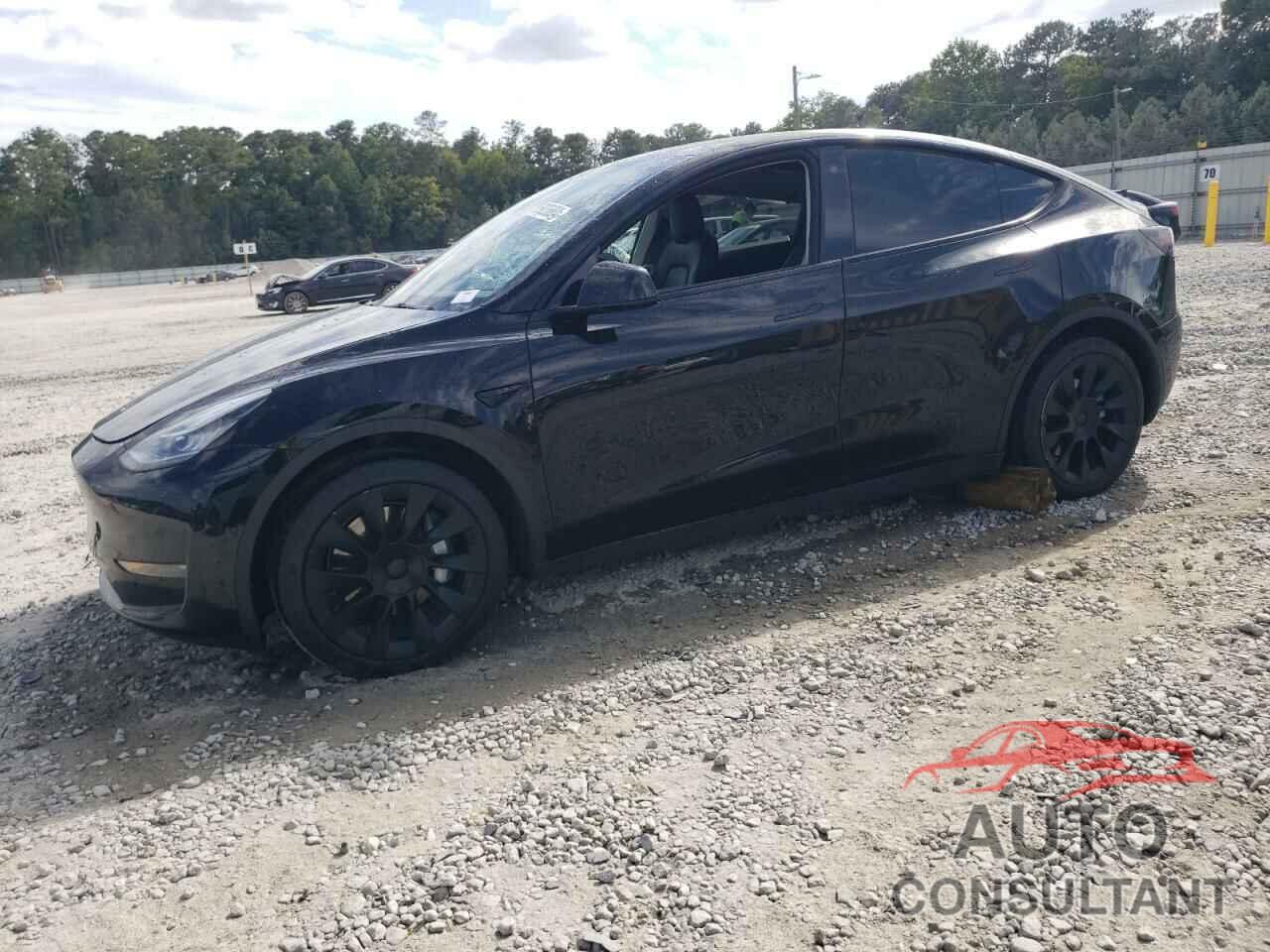 TESLA MODEL Y 2021 - 5YJYGAEE7MF260881