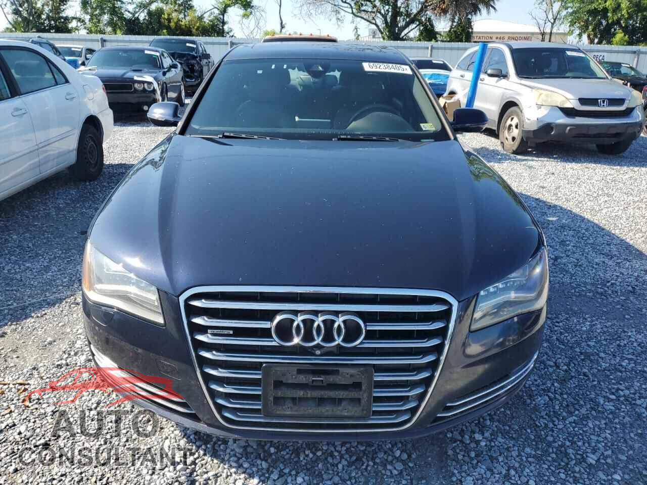 AUDI A8 2013 - WAUR2AFD5DN018212
