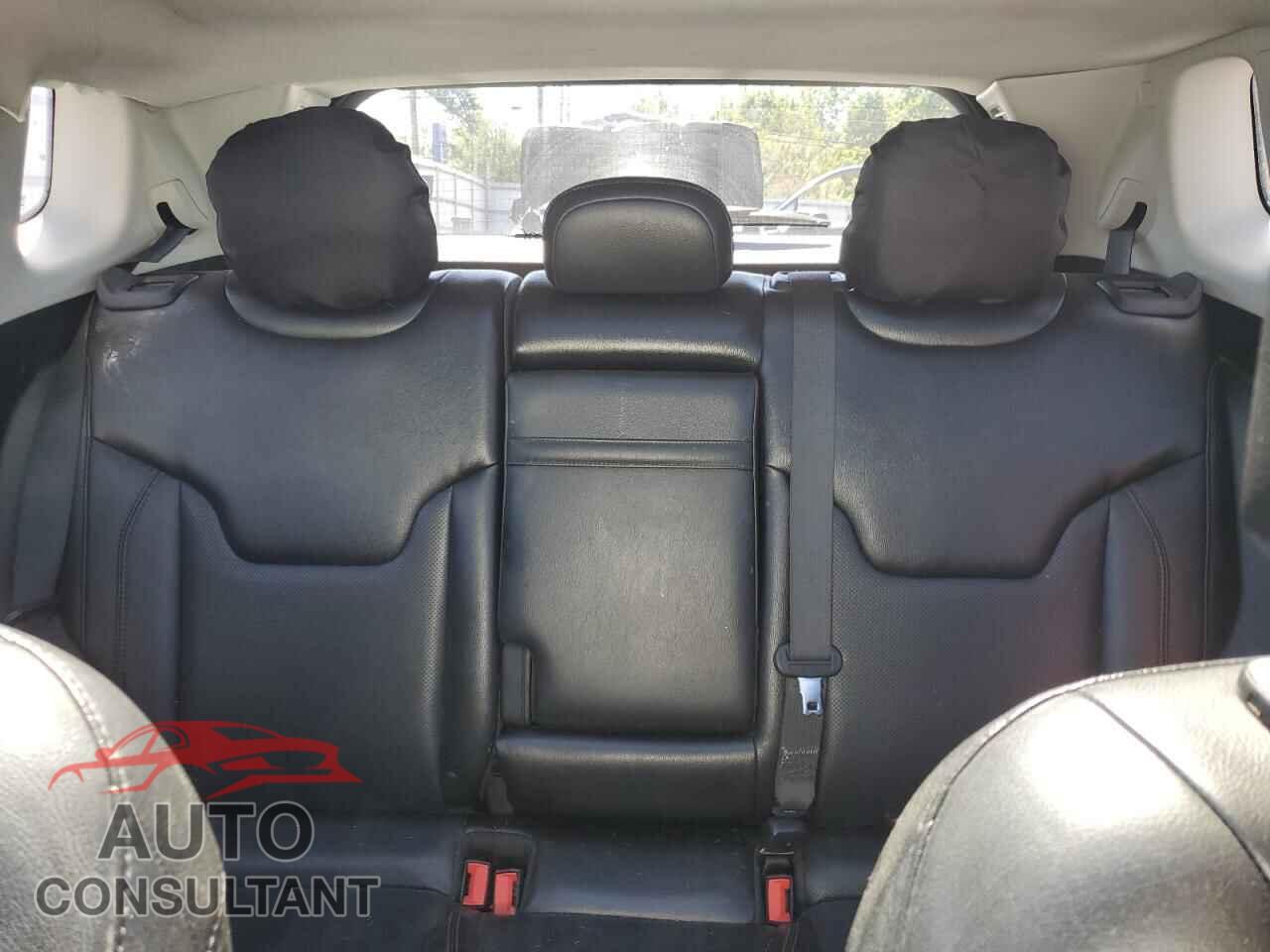 JEEP COMPASS 2018 - 3C4NJDCB7JT402092
