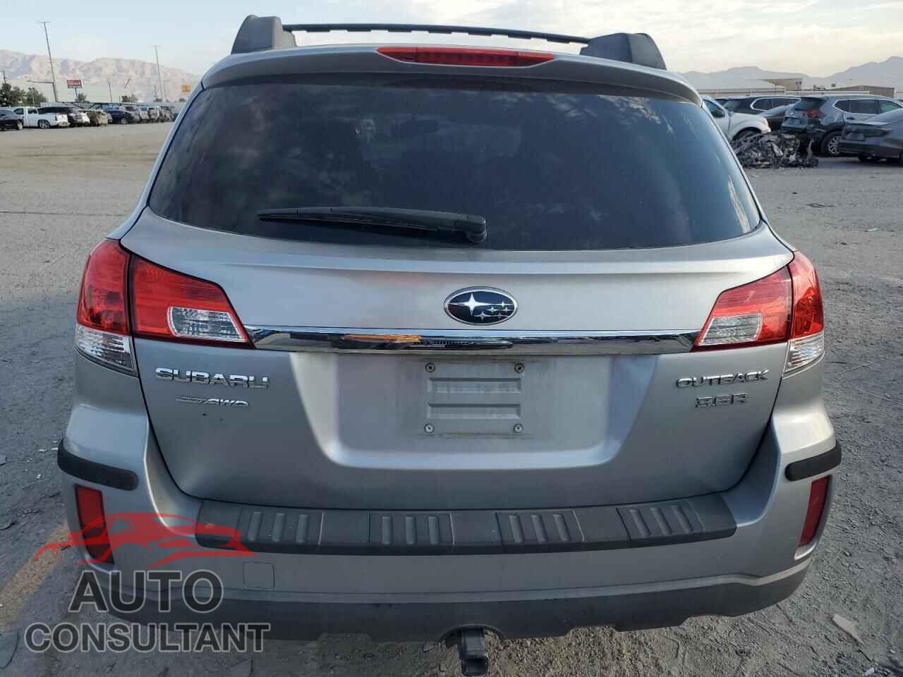 SUBARU OUTBACK 2010 - 4S4BRDKC8A2370241