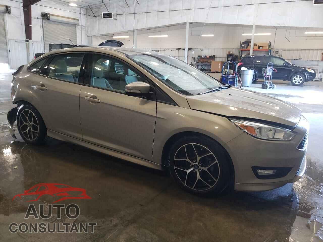 FORD FOCUS 2015 - 1FADP3F21FL248620