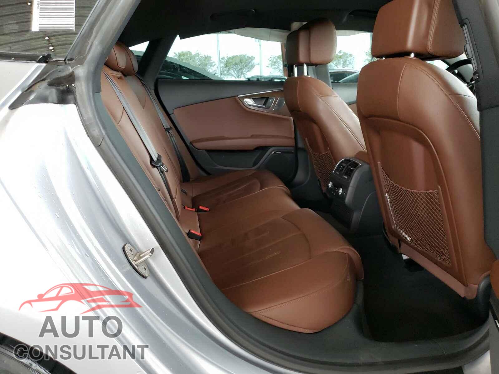 AUDI A7 2016 - WAUWMAFC3GN017908
