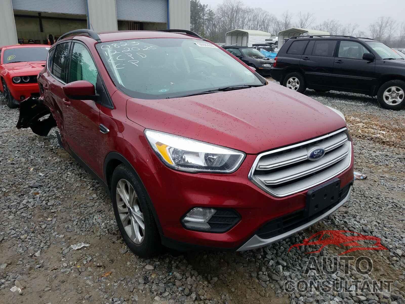 FORD ESCAPE 2018 - 1FMCU0G98JUC20823
