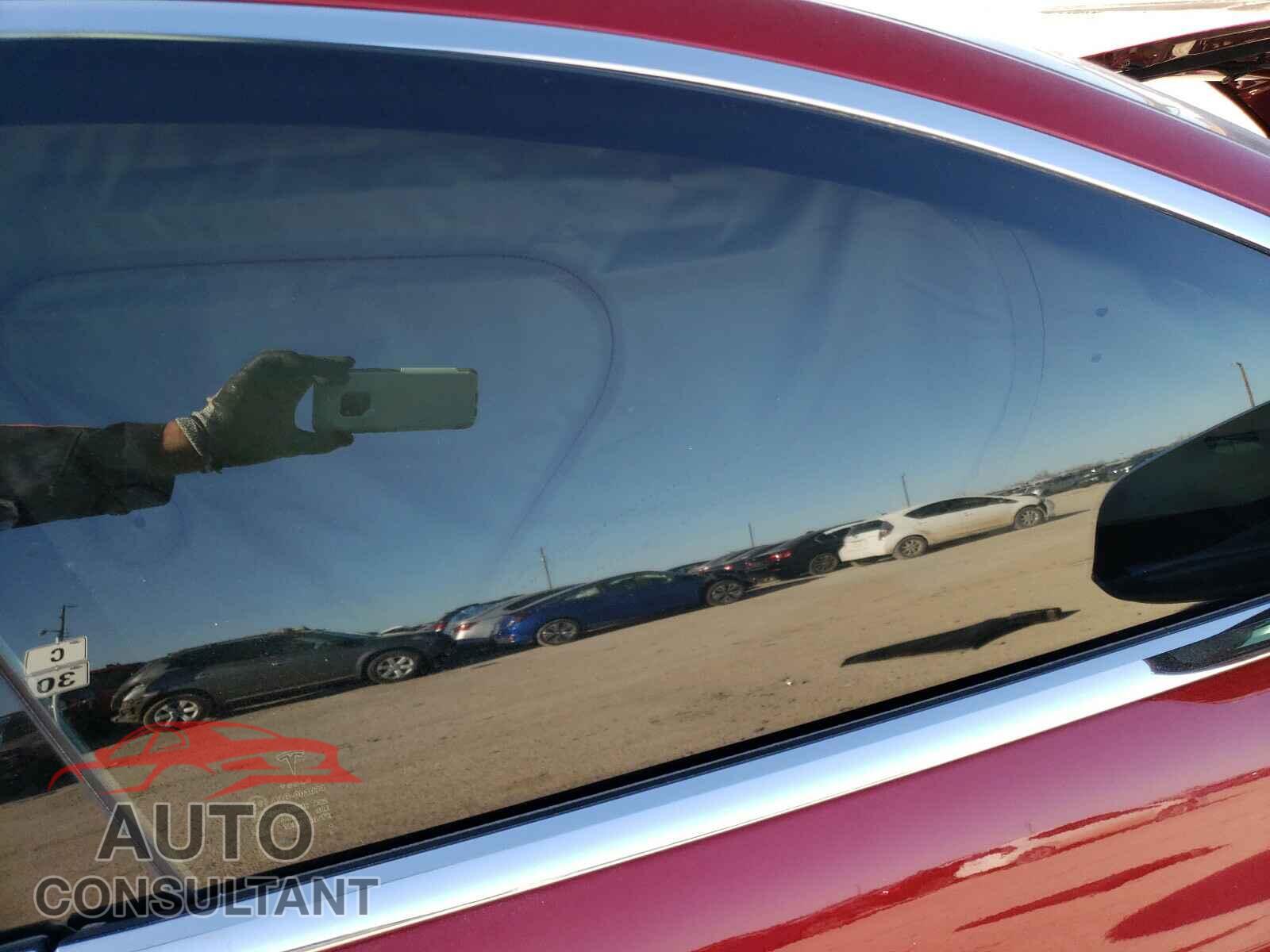 TESLA MODEL S 2018 - 5YJSA1E29JF287086