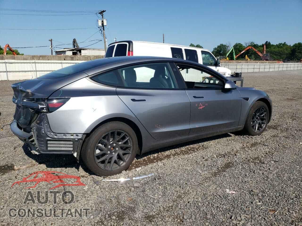 TESLA MODEL 3 2024 - 5YJ3E1EAXRF865806