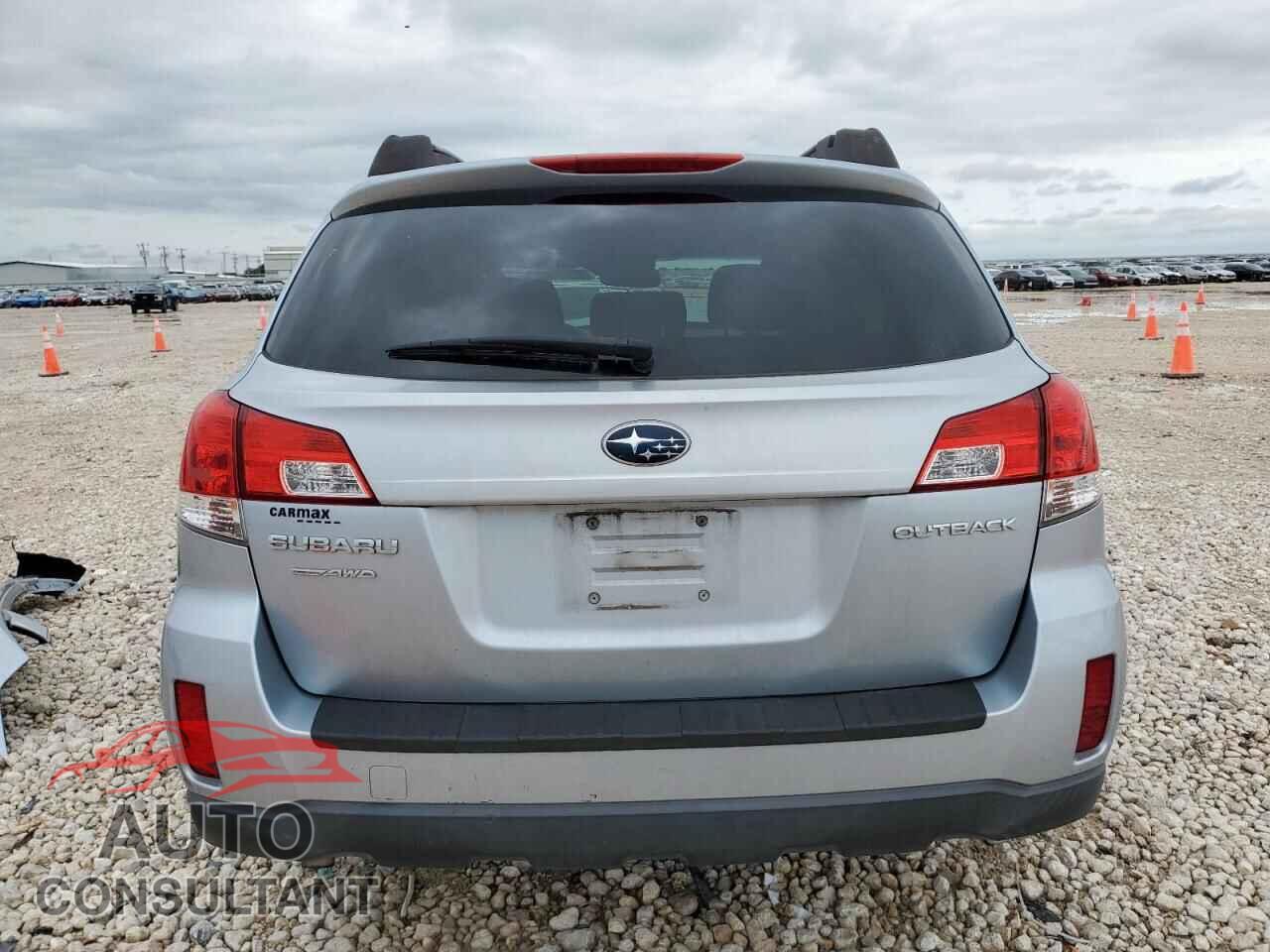 SUBARU OUTBACK 2013 - 4S4BRCCC8D3263262