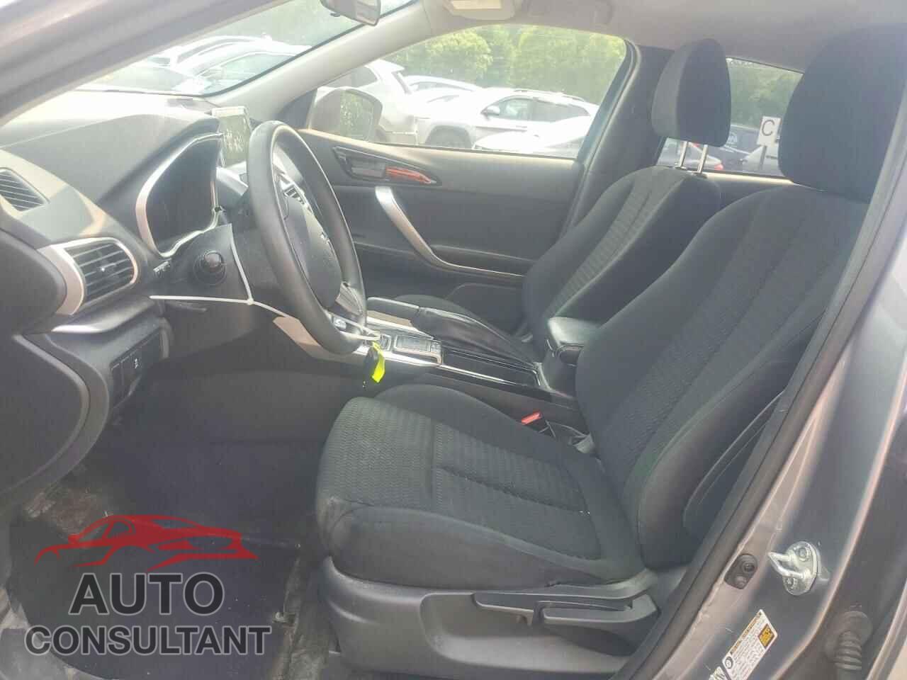 MITSUBISHI ECLIPSE 2018 - JA4AT4AAXJZ048641