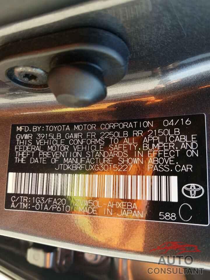 TOYOTA PRIUS 2016 - JTDKBRFUXG3015227