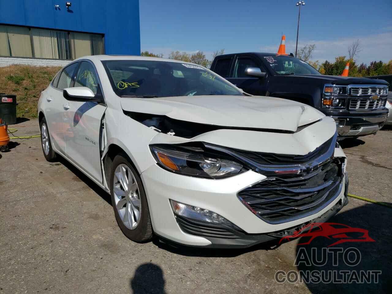 CHEVROLET MALIBU 2019 - 1G1ZD5ST5KF192279
