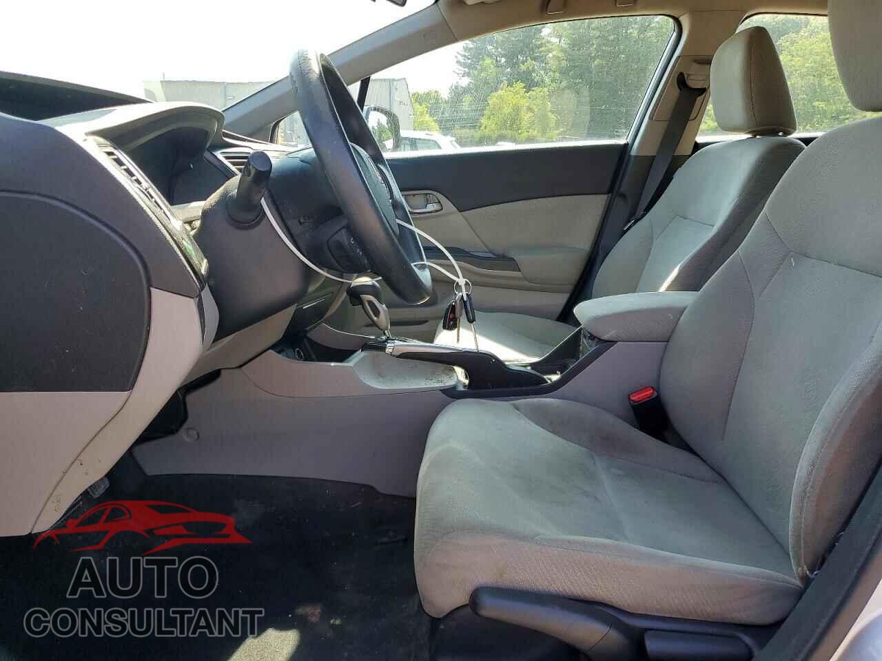 HONDA CIVIC 2013 - 2HGFB2F53DH551173
