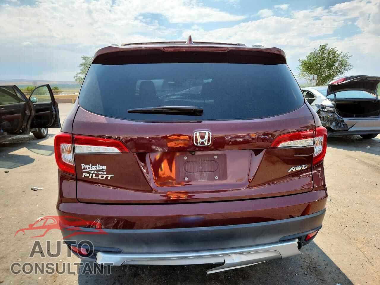 HONDA PILOT 2019 - 5FNYF6H4XKB036584