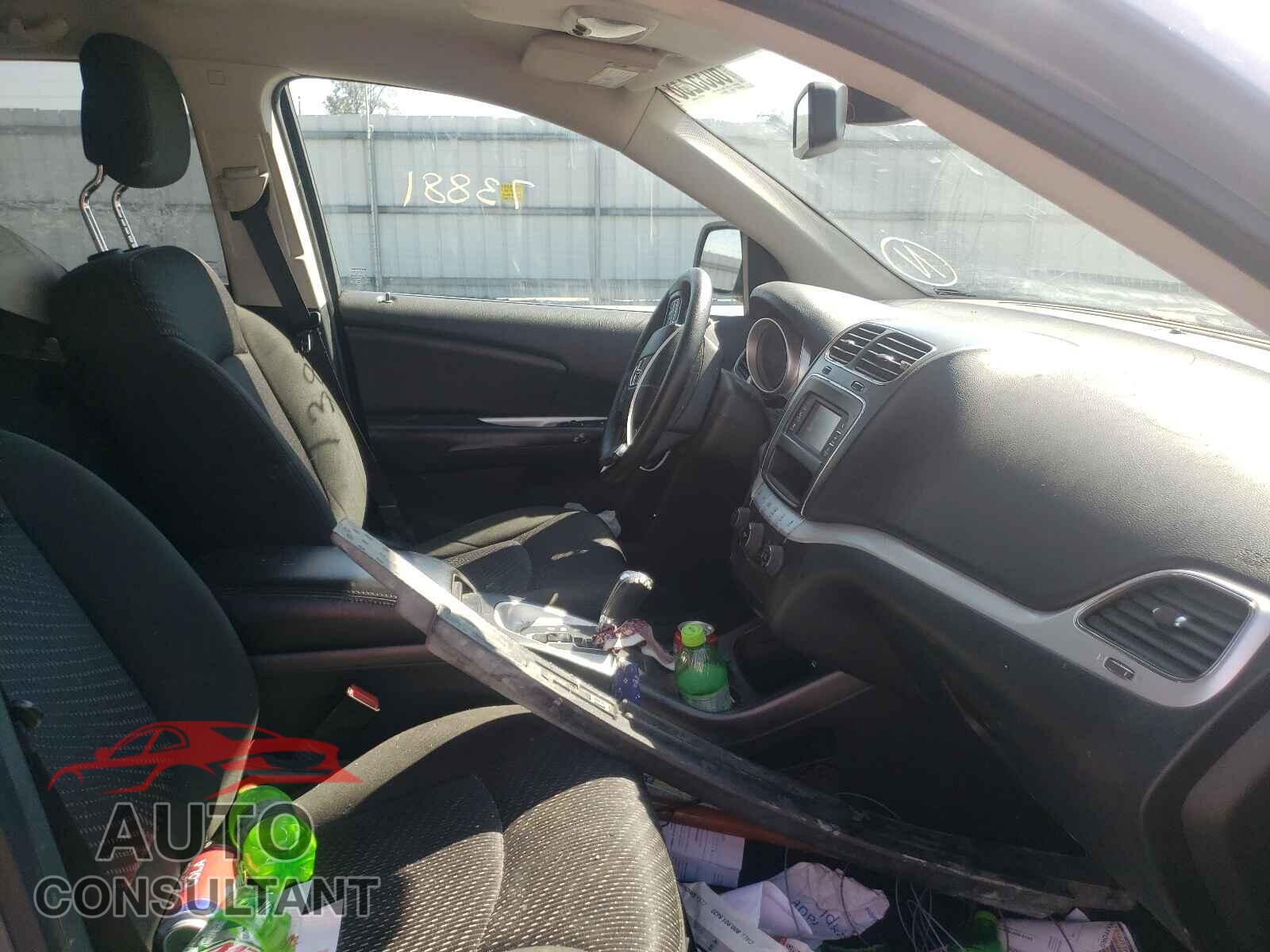 DODGE JOURNEY 2019 - 3C4PDCAB7KT737948