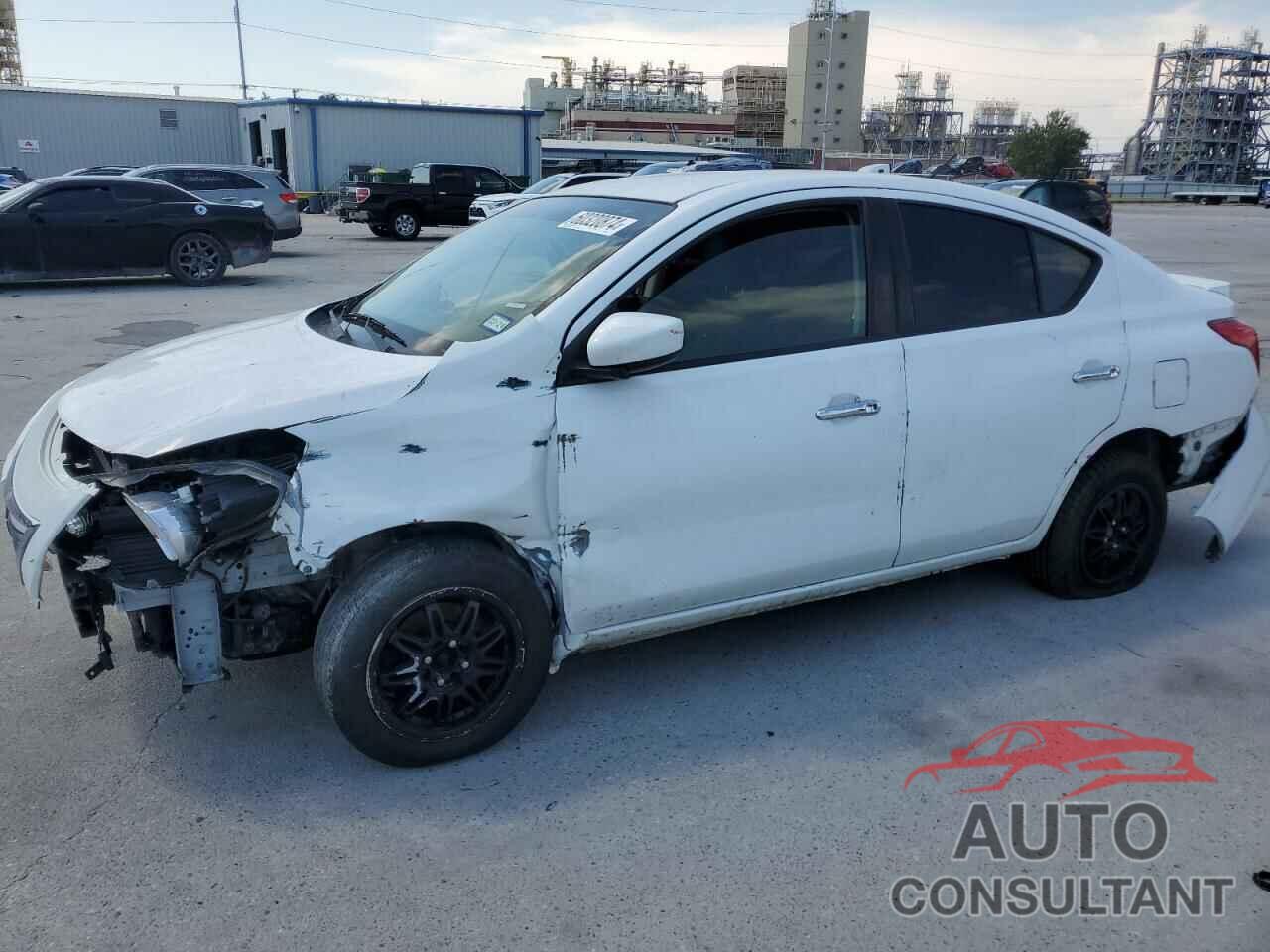 NISSAN VERSA 2017 - 3N1CN7AP9HK462163