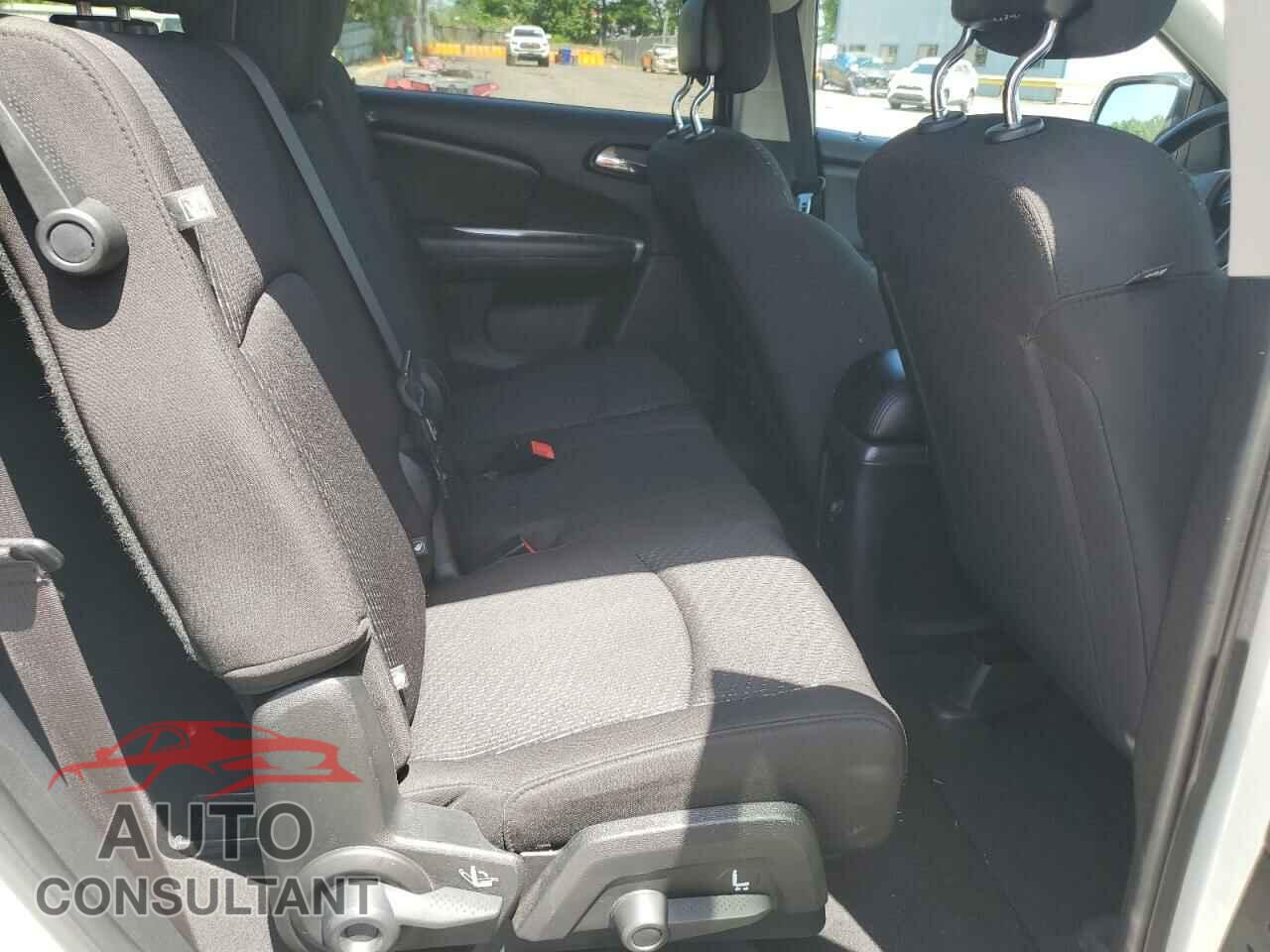 DODGE JOURNEY 2019 - 3C4PDCAB3KT815562