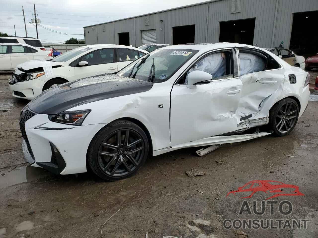 LEXUS IS 2020 - JTHGA1D22L5104184