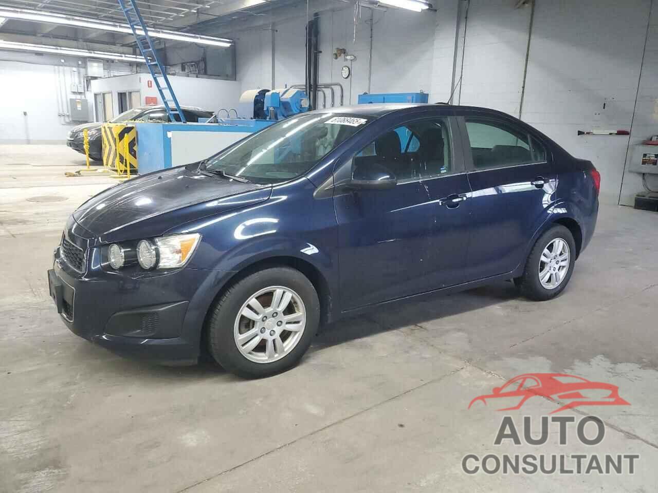 CHEVROLET SONIC 2015 - 1G1JC5SH3F4135303