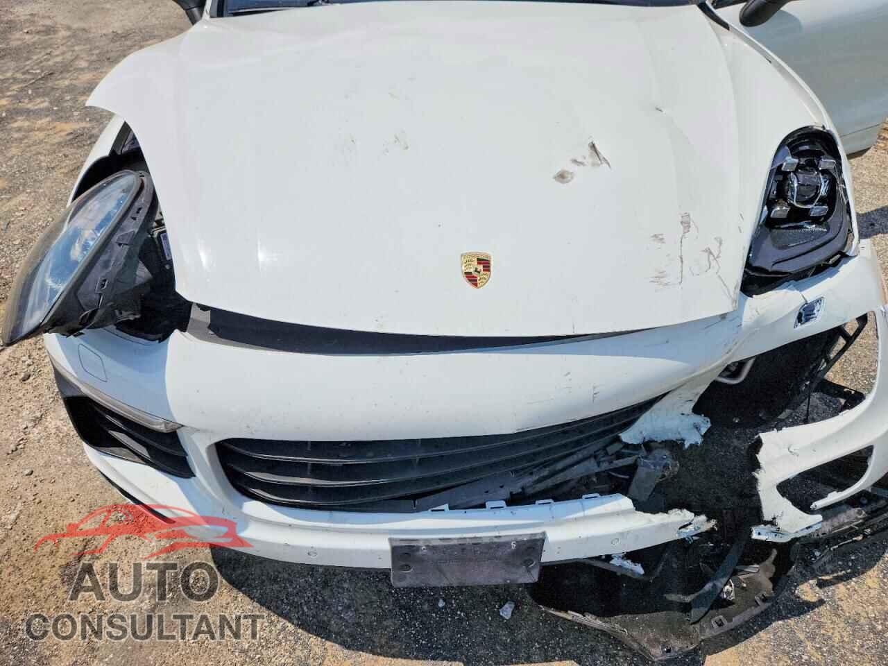 PORSCHE CAYENNE 2017 - WP1AE2A2XHLA76075