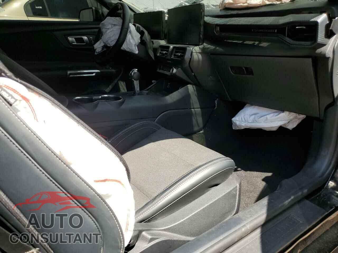 FORD MUSTANG 2024 - 1FA6P8CF2R5412317