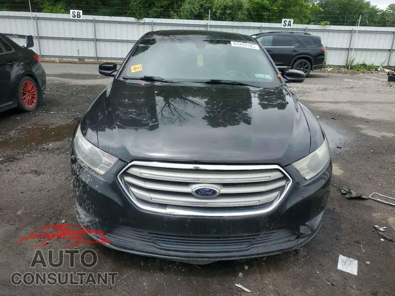 FORD TAURUS 2013 - 1FAHP2E93DG189070