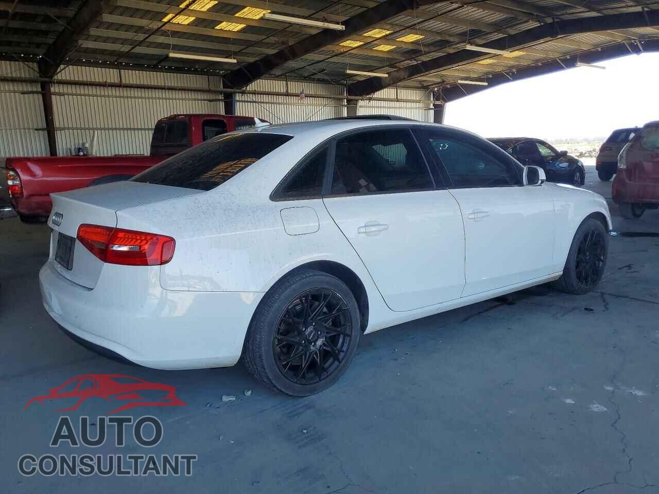 AUDI A4 2013 - WAUFFAFL7DN004150