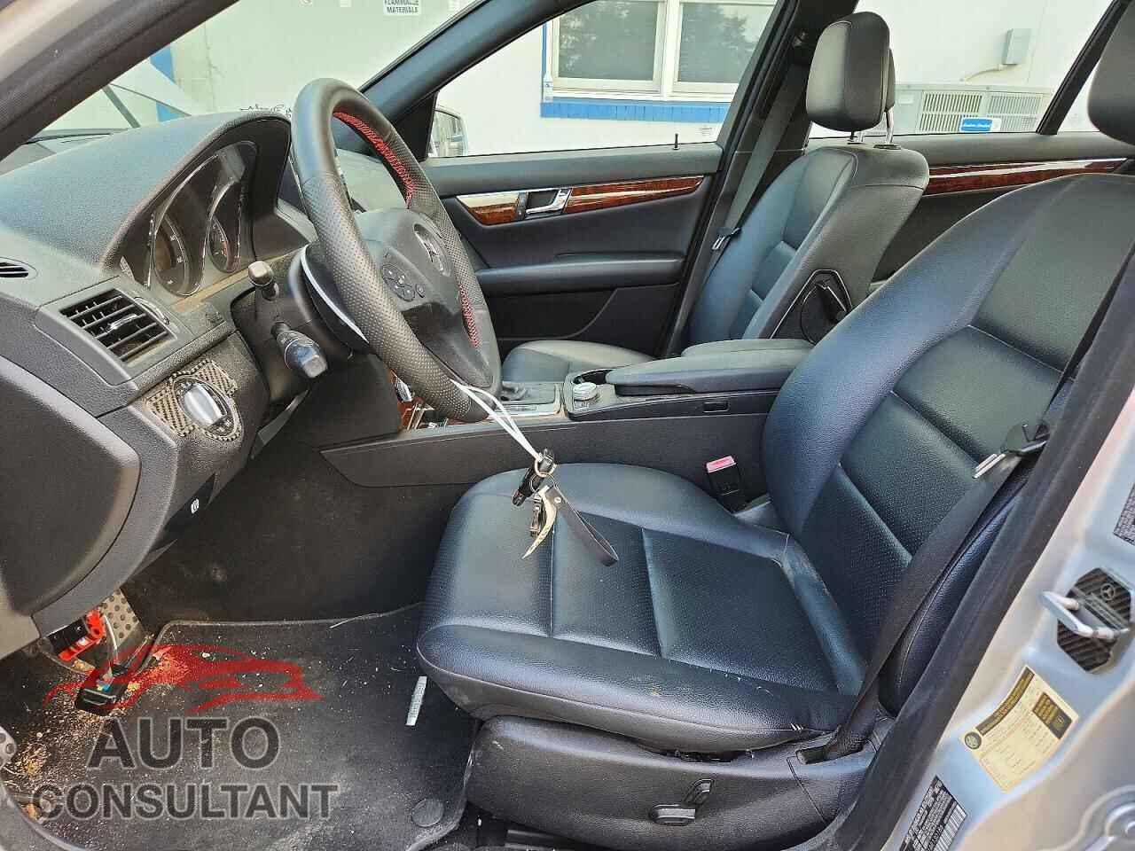 MERCEDES-BENZ C-CLASS 2010 - WDDGF8BB1AR130186