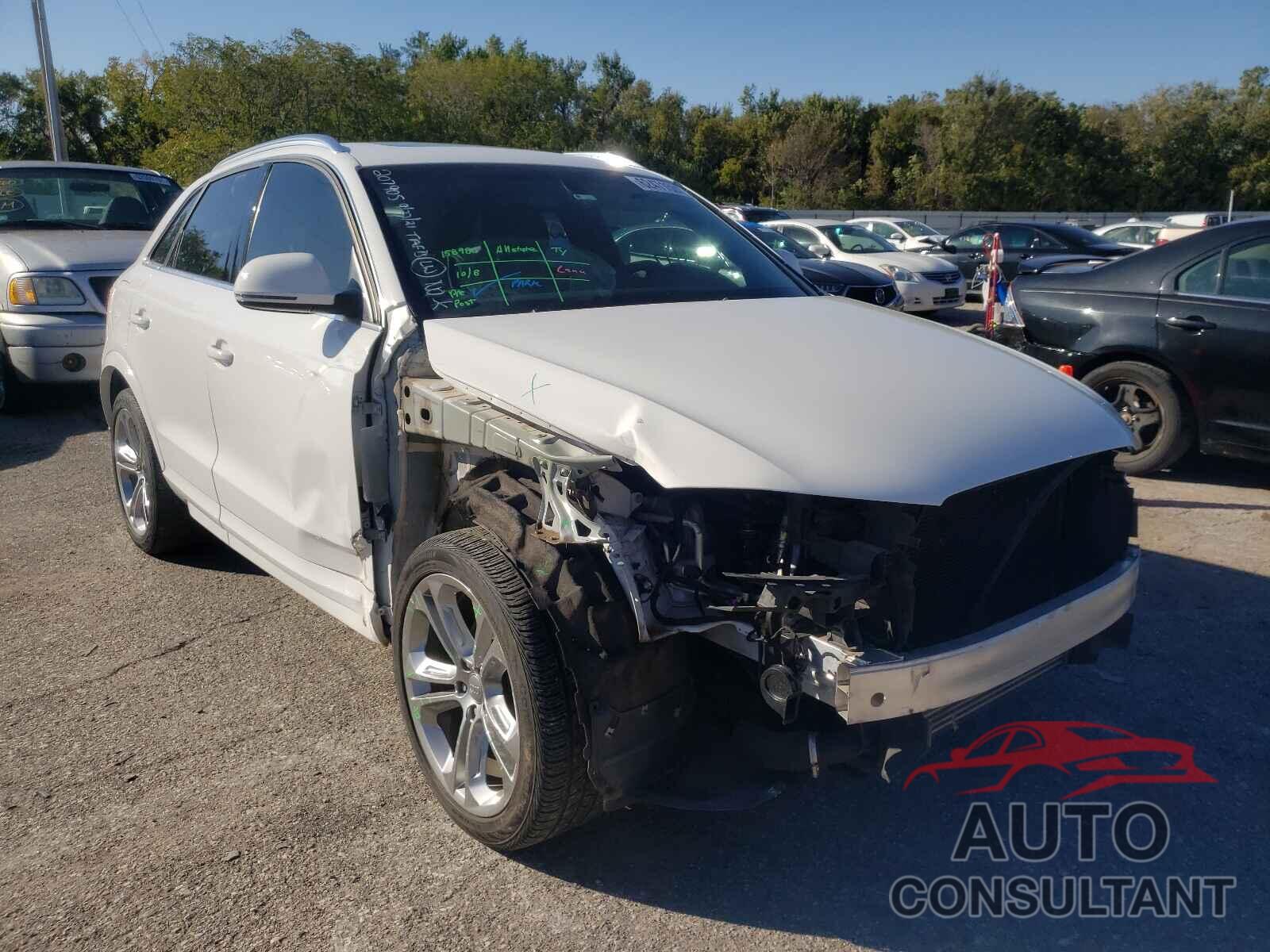 AUDI Q3 2017 - WA1HCCFS9HR009883