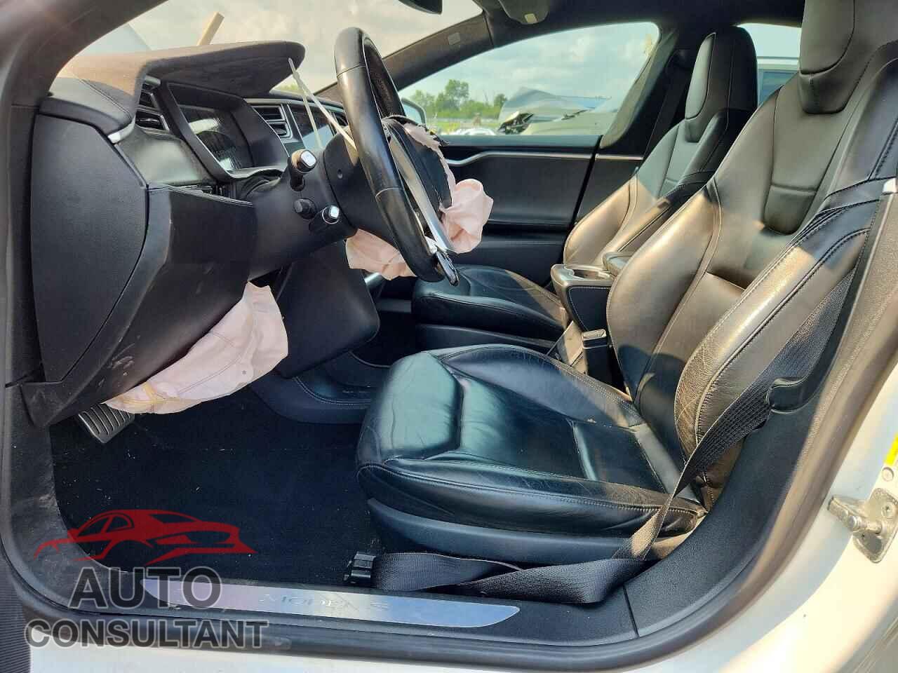 TESLA MODEL S 2015 - 5YJSA1H49FF098040