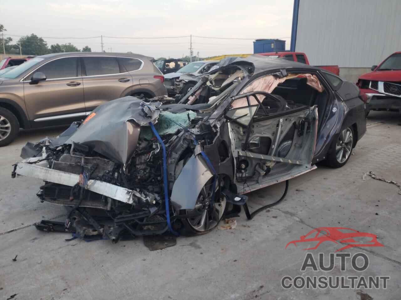 HONDA CLARITY 2018 - JHMZC5F14JC020567