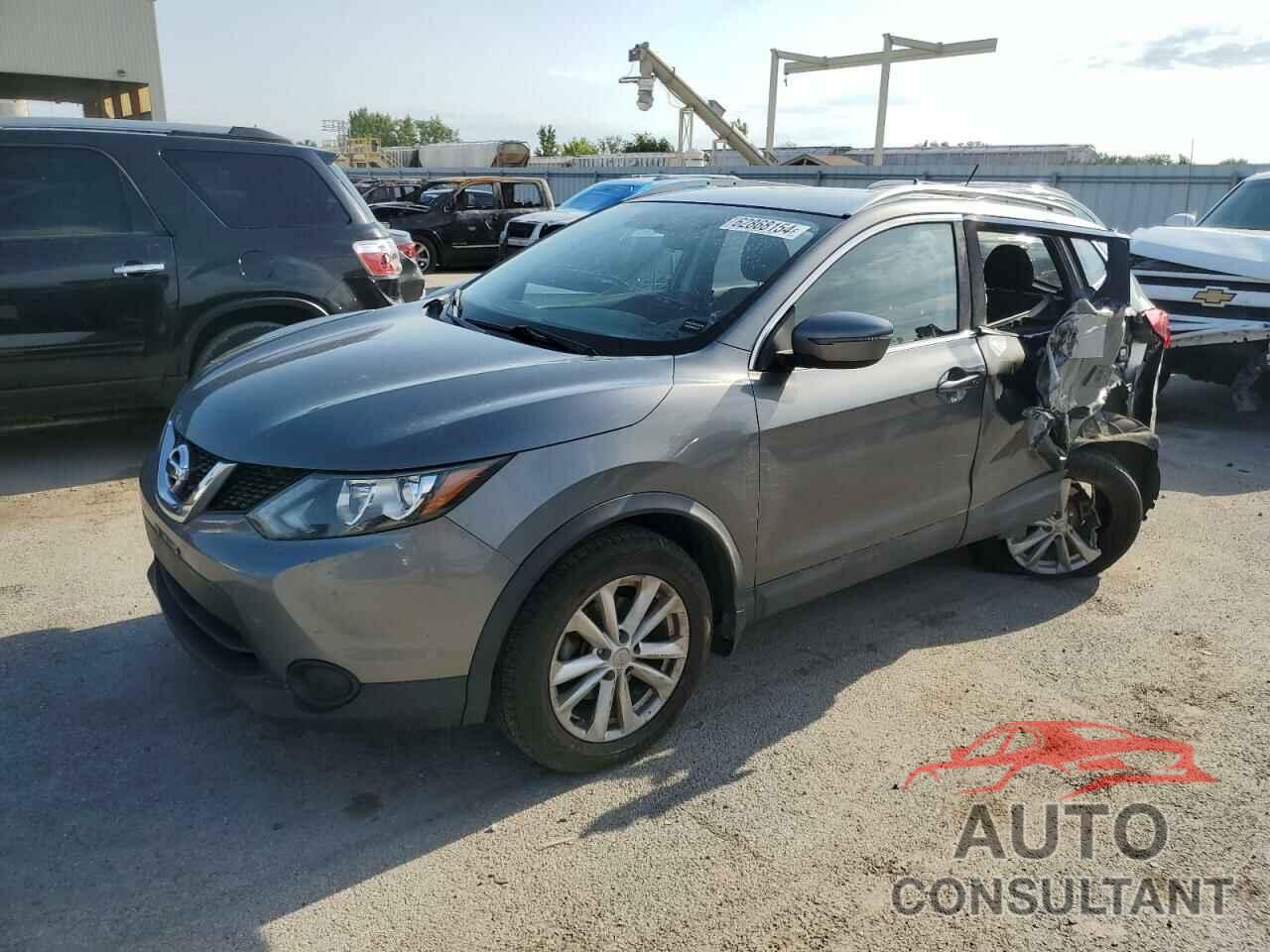 NISSAN ROGUE 2018 - JN1BJ1CR6JW203286