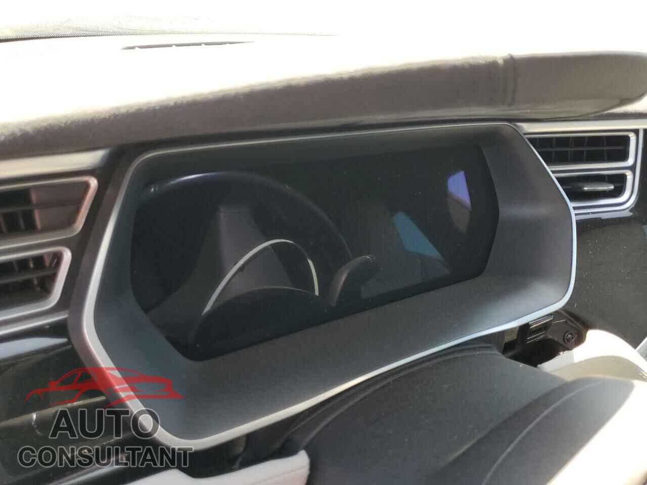TESLA MODEL S 2016 - 5YJSA1E22GF128581