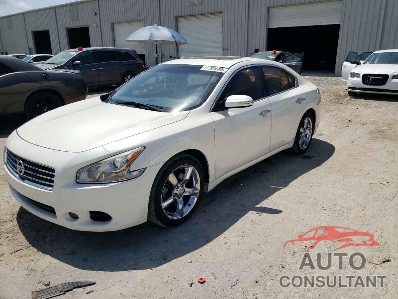 NISSAN MAXIMA 2010 - 1N4AA5AP4AC840878