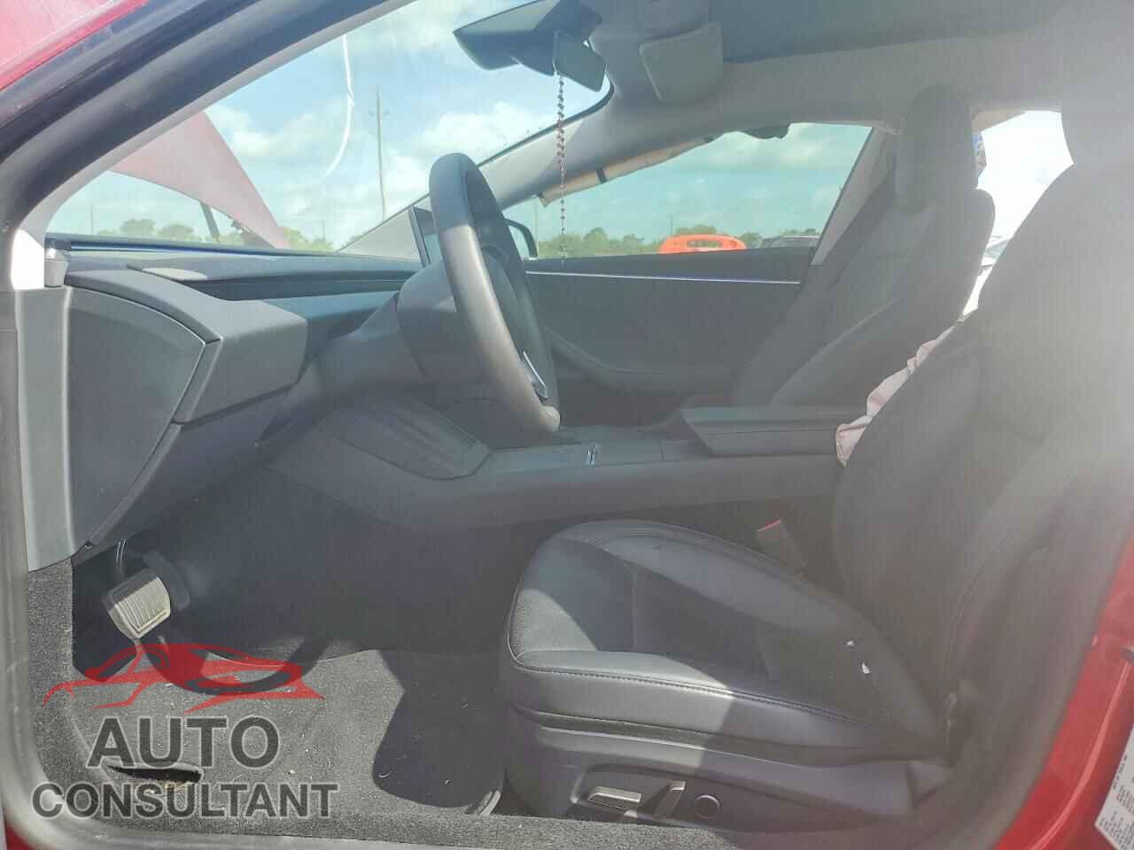 TESLA MODEL 3 2024 - 5YJ3E1EB7RF797702