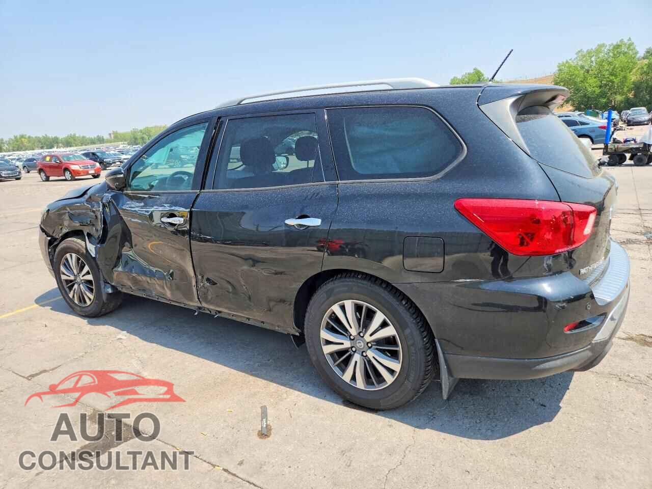 NISSAN PATHFINDER 2017 - 5N1DR2MM1HC650669