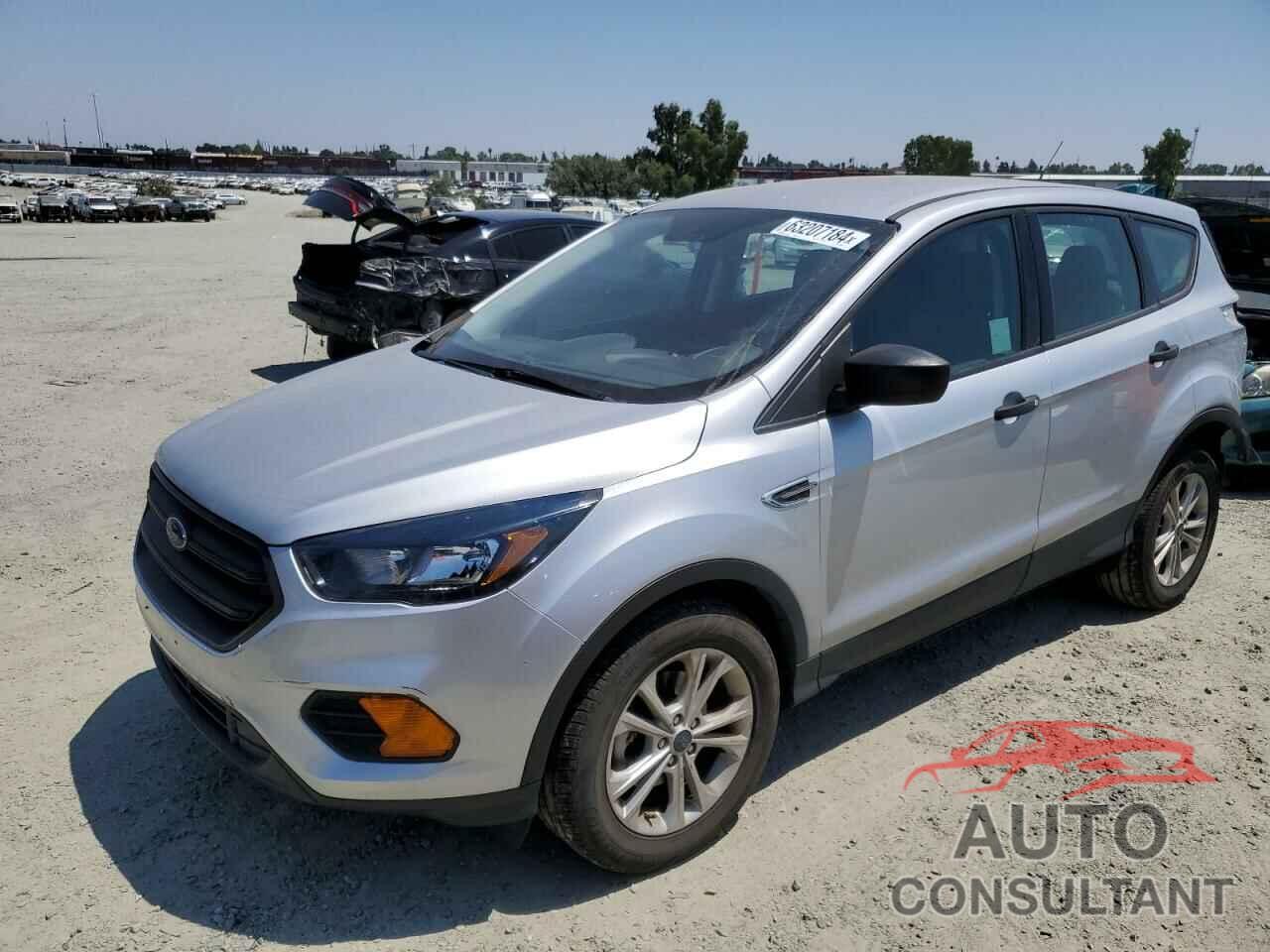 FORD ESCAPE 2019 - 1FMCU0F77KUB28832