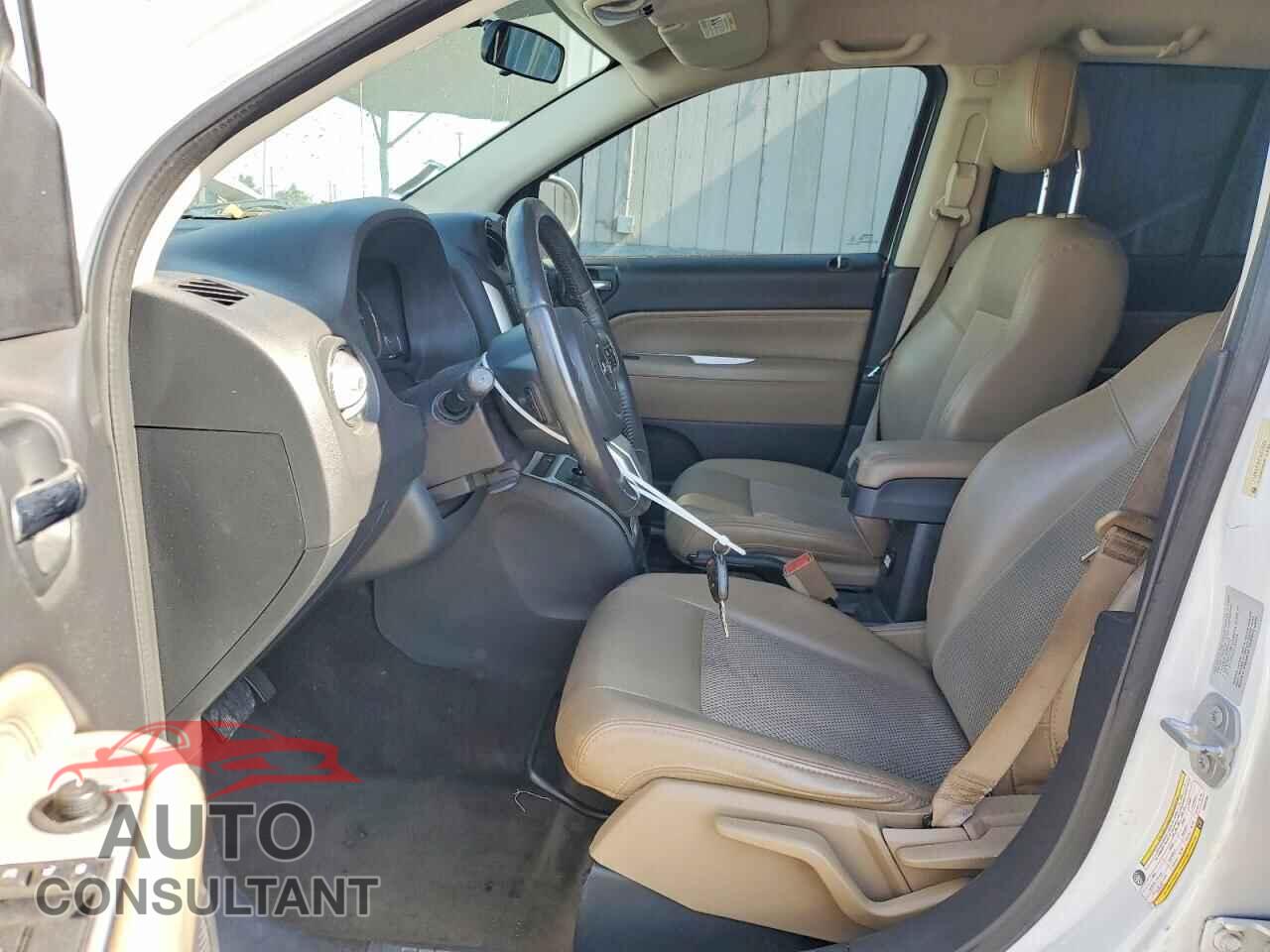 JEEP COMPASS 2015 - 1C4NJCEB4FD373204