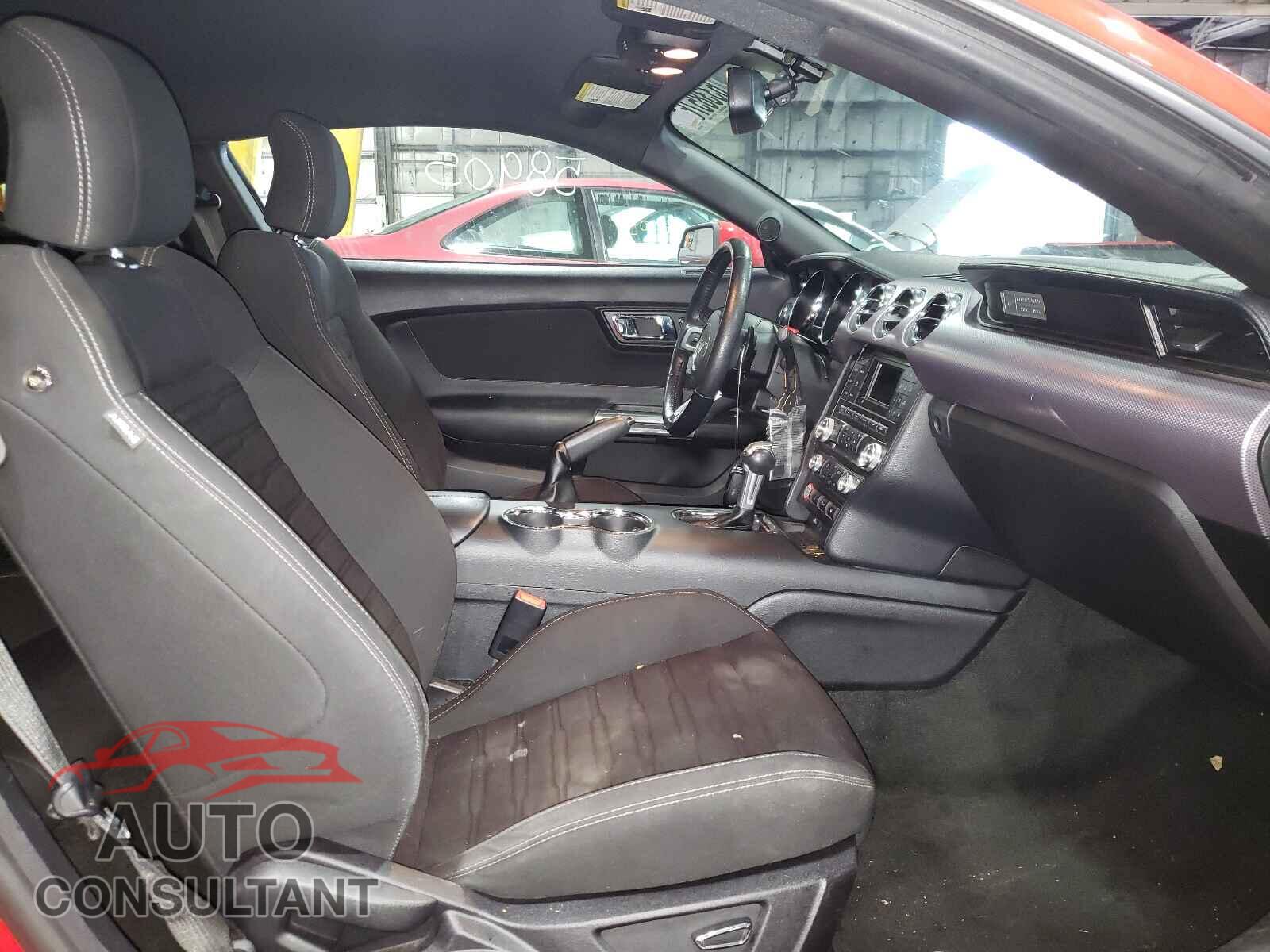 FORD MUSTANG 2017 - 1FA6P8TH7H5267159