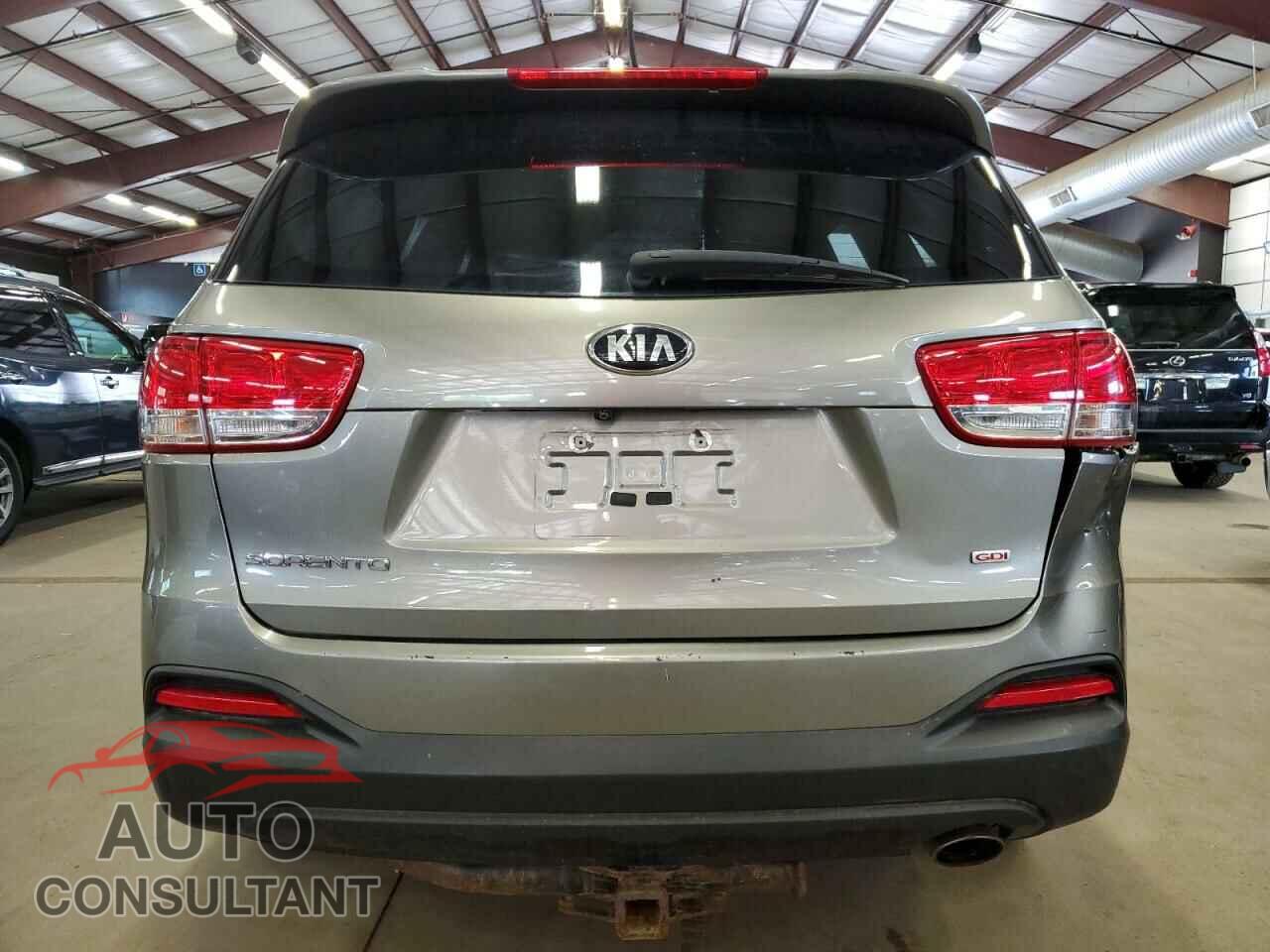 KIA SORENTO 2017 - 5XYPGDA35HG324559