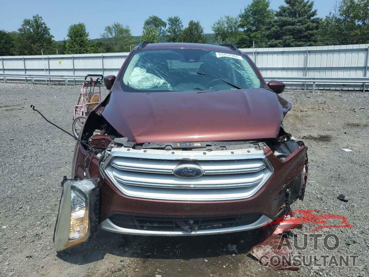 FORD ESCAPE 2018 - 1FMCU9GD7JUA15891
