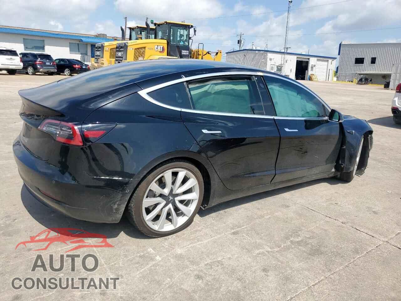 TESLA MODEL 3 2018 - 5YJ3E1EA1JF053377