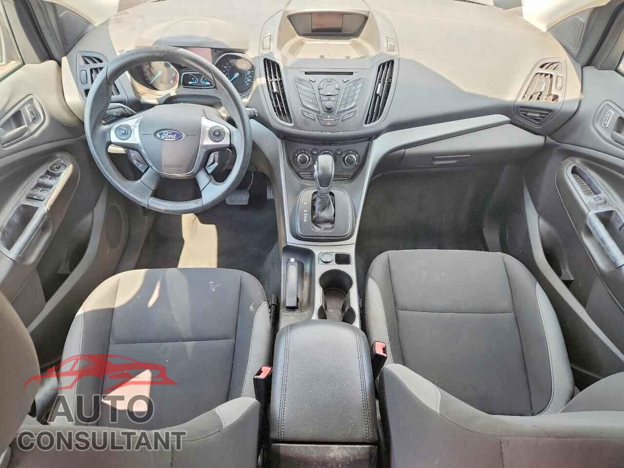 FORD ESCAPE 2013 - 1FMCU0F74DUB44229