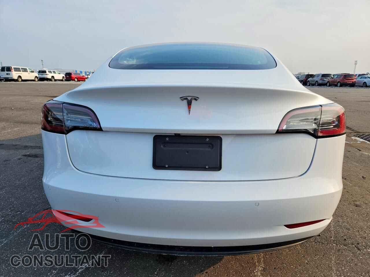 TESLA MODEL 3 2020 - 5YJ3E1EA2LF785231