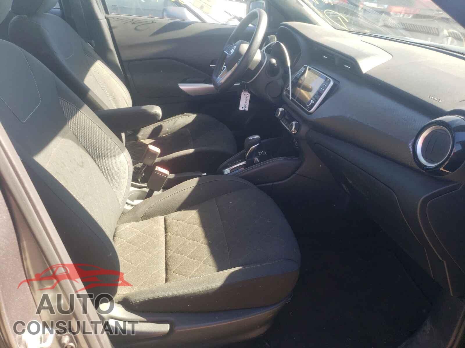 NISSAN KICKS 2020 - 3N1CP5CV5LL509203