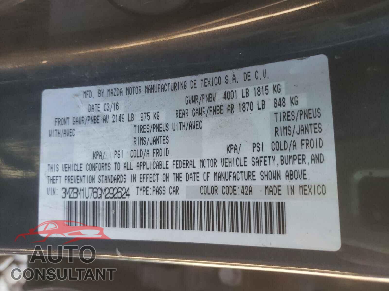 MAZDA 3 2016 - 3MZBM1U76GM292624